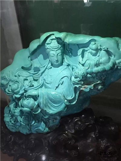 十堰将打造第四张名片——绿松石,并精彩亮相上海珠宝展 十堰将打造第四张名片——绿松石,并精彩亮相上海珠宝展